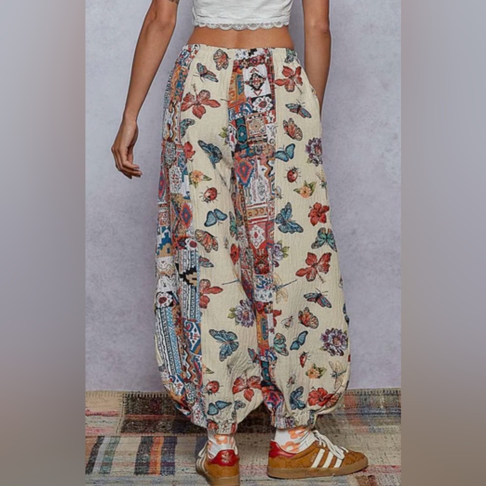 POL Mix N Match Butterfly Jacquard Print Joggers in Natural - Picture 7 of 16
